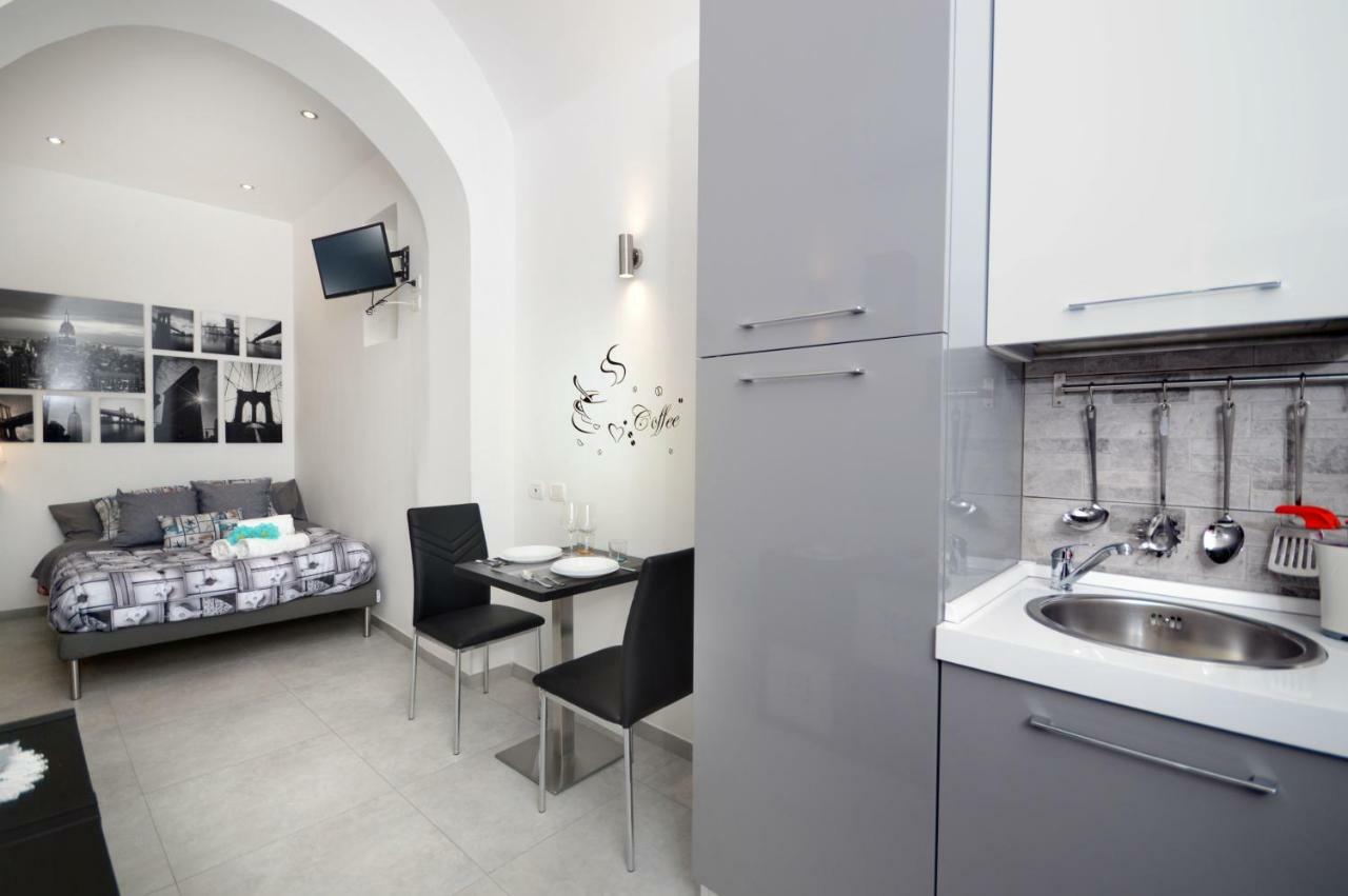 Alexandra Exclusive Apartment Napoli Eksteriør billede